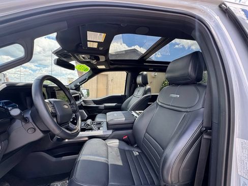 Used 2025 Ford F150 Platinum AWD/4WD image 23