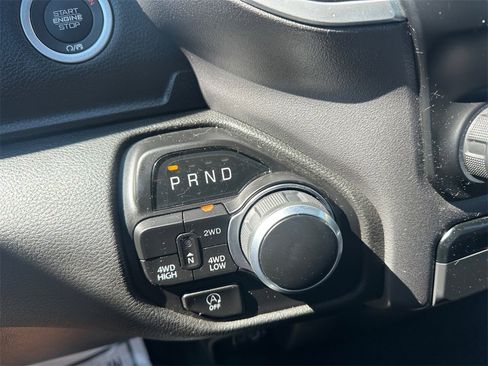 Used 2023 RAM 1500 Big Horn image 30
