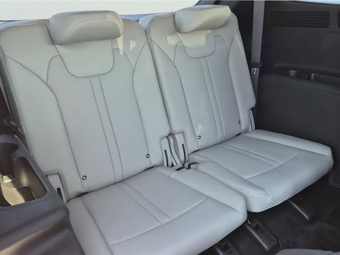 Used 2025 Kia Sorento SX Prestige AWD/4WD image 20