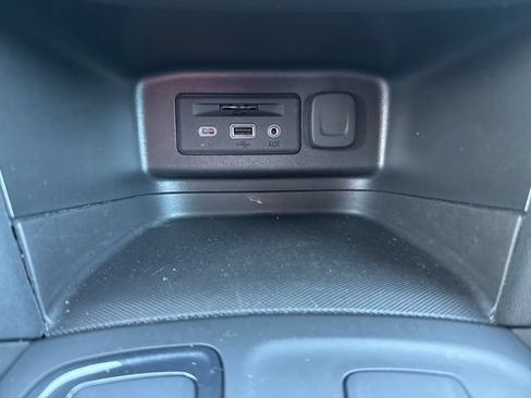 Used 2023 Chevrolet Equinox RS AWD/4WD image 22