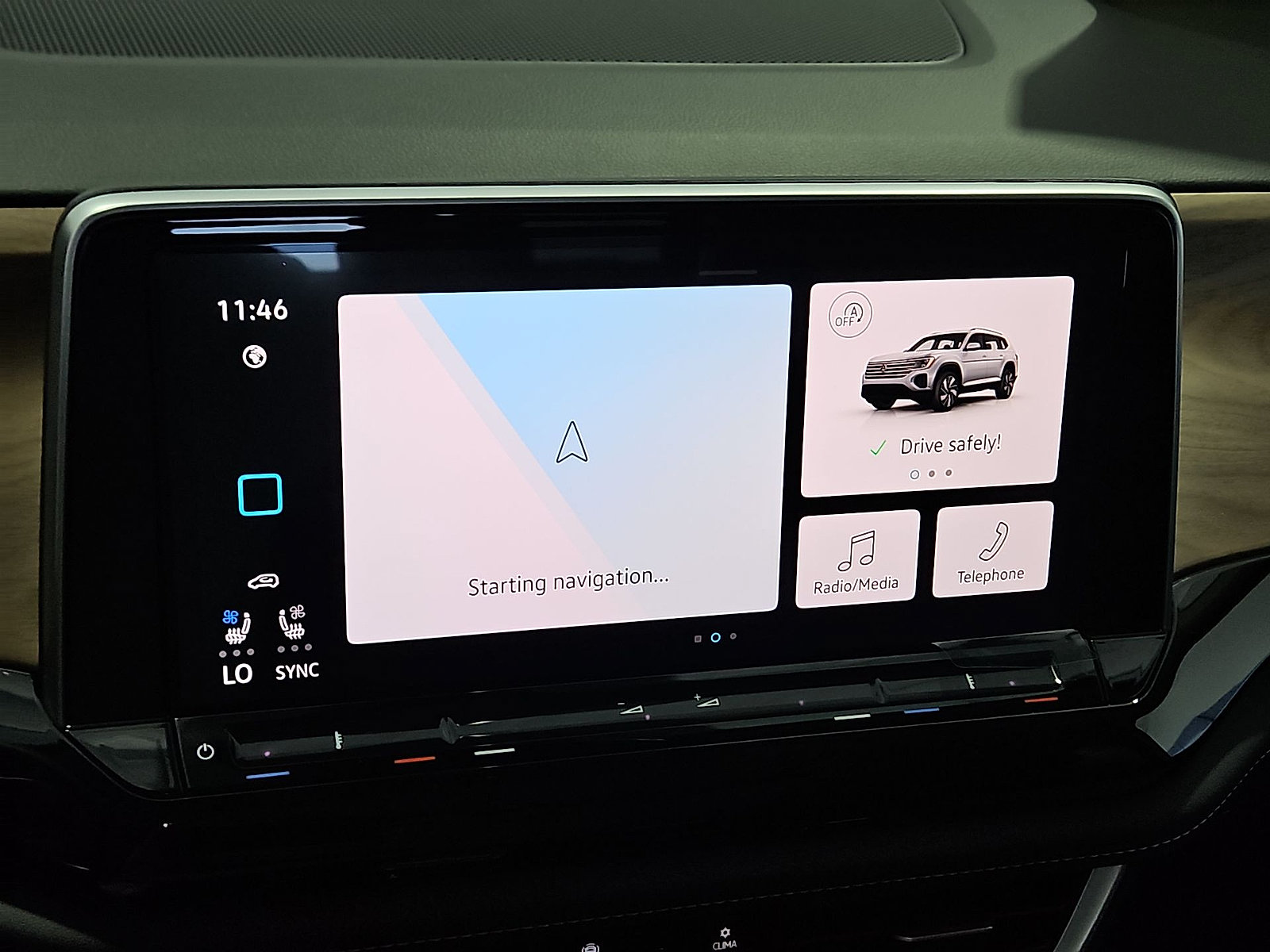New 2026 Volkswagen Atlas SE FWD image 20