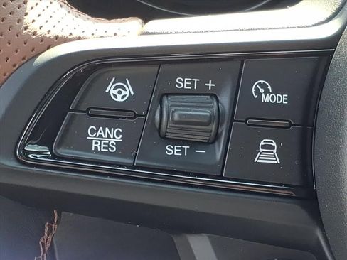 New 2025 Alfa Romeo Tonale image 18