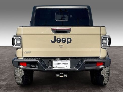 Used 2020 Jeep Gladiator Sport w/ Quick Order Package 24S image 4