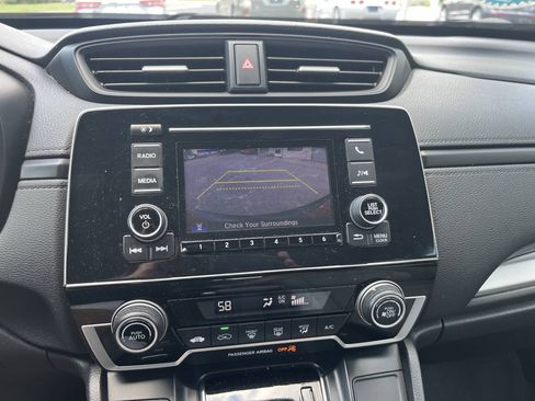 Used 2020 Honda CR-V LX image 9