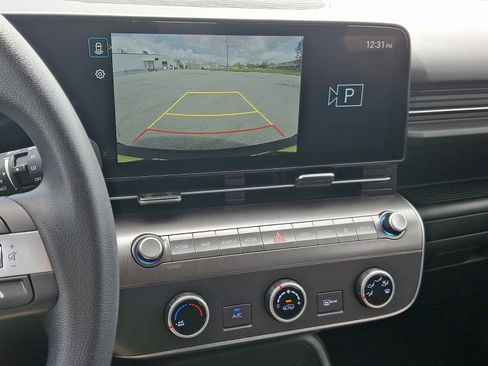 Certified 2025 Hyundai Kona SE AWD/4WD image 24