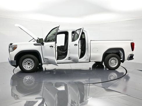 Used 2021 GMC Sierra 1500 Base w/ Convenience Package image 46