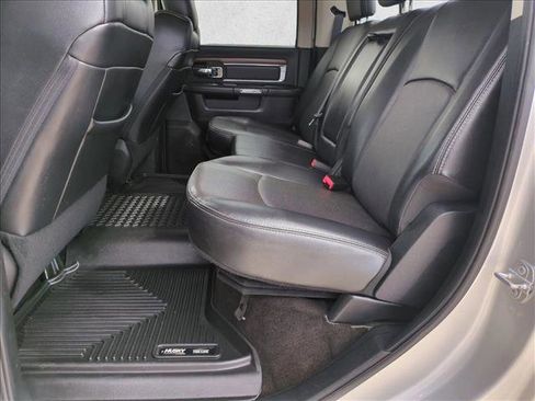 Used 2017 RAM 2500 Laramie image 19