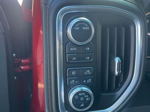 Used 2021 GMC Sierra 1500 AT4 w/ AT4 Value Package AWD/4WD image 13