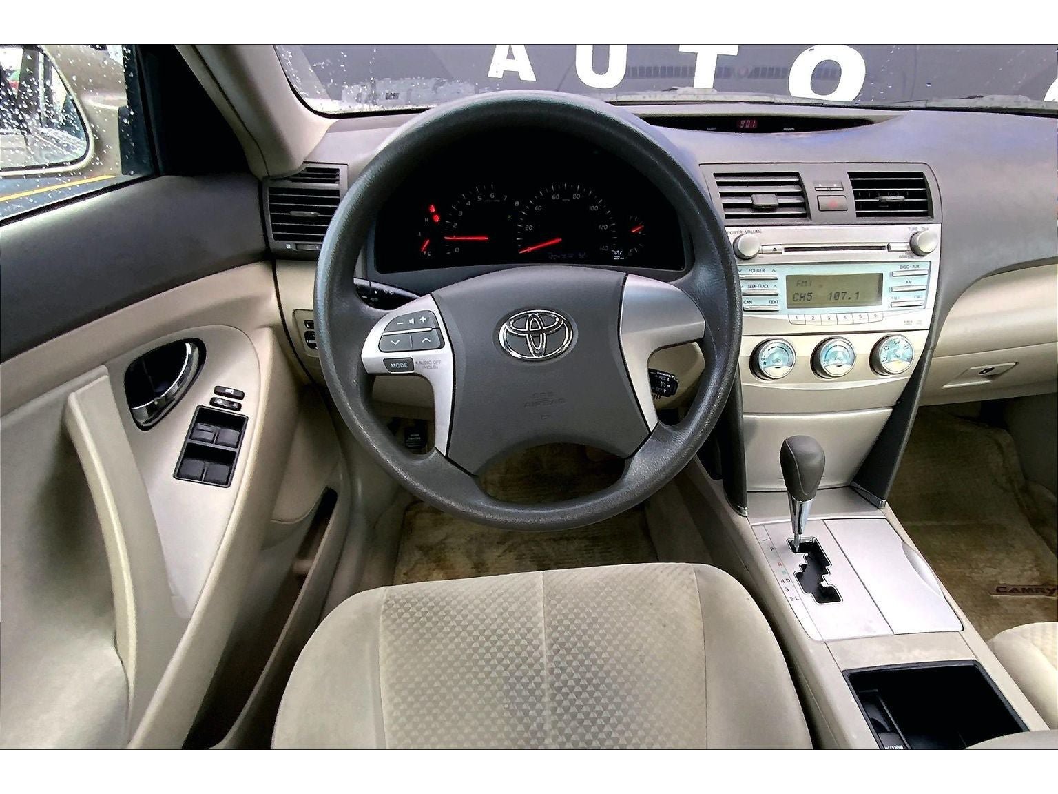 Used 2009 Toyota Camry SE FWD image 5