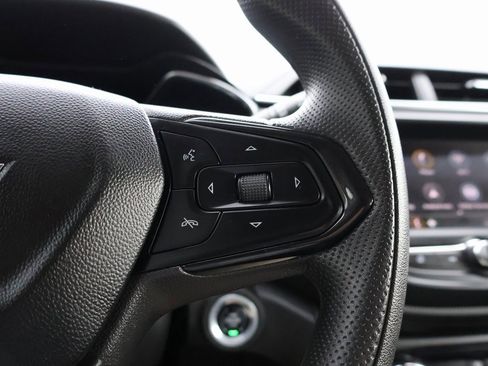 Used 2022 Chevrolet TrailBlazer LT w/ Driver Confidence Package image 28