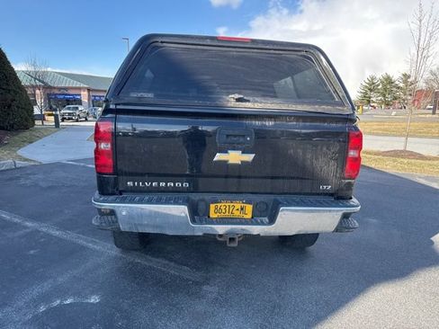 Used 2015 Chevrolet Silverado 1500 LTZ Z71 w/ LTZ Plus Package AWD/4WD image 6