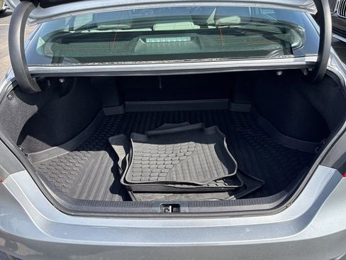 Used 2021 Toyota Camry XLE w/ Cold Weather Package image 24