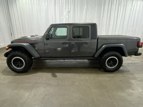 Used 2023 Jeep Gladiator Mojave w/ Cold Weather Group image 6
