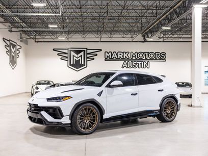 Used 2023 Lamborghini Urus Performante