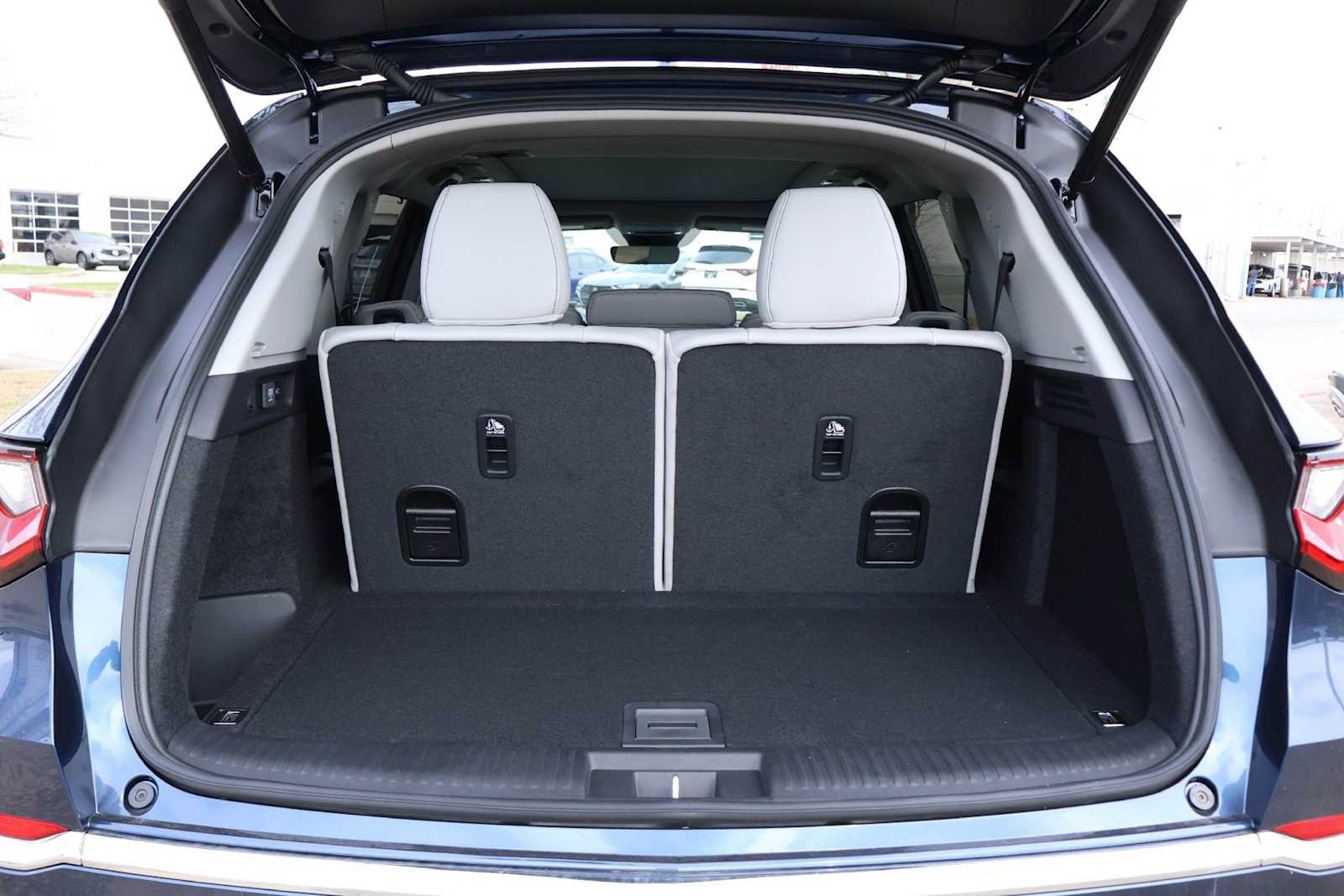 Used 2026 Acura MDX w/ Technology Package FWD image 19
