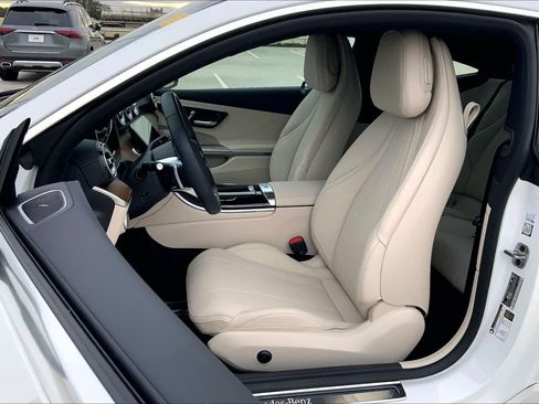 Used 2024 Mercedes-Benz CLE 300 CLE 300 image 8