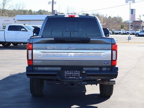 Used 2021 Ford F250 Platinum w/ FX4 Off-Road Package image 5