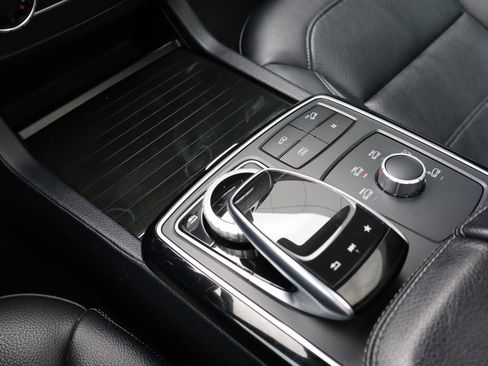 Used 2019 Mercedes-Benz GLE 43 AMG 4MATIC Coupe w/ Premium 3 Package image 19