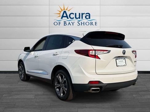 Certified 2023 Acura RDX AWD w/ Advance Package image 4