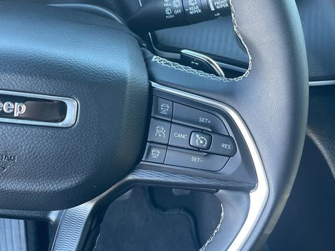 Used 2024 Jeep Grand Cherokee L Laredo w/ Luxury Tech Group I image 29