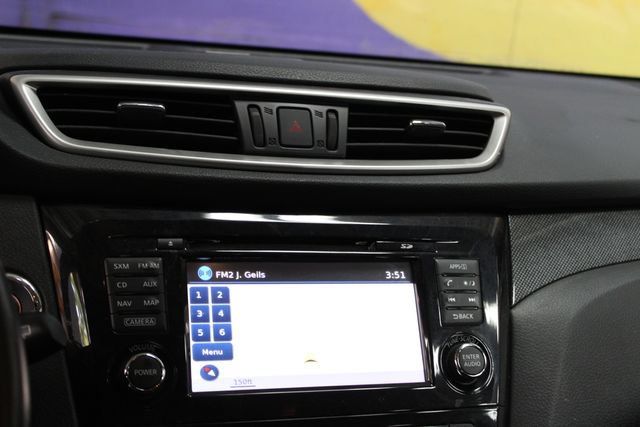 Used 2014 Nissan Rogue SL AWD/4WD image 19