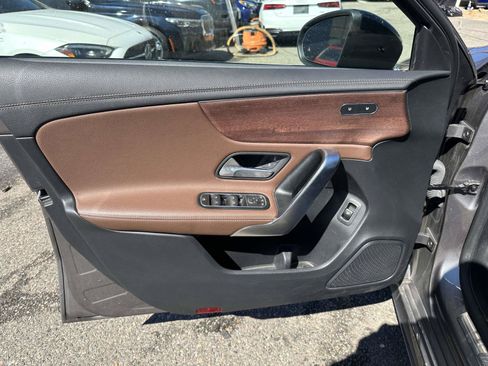Used 2022 Mercedes-Benz A 220 4MATIC image 12