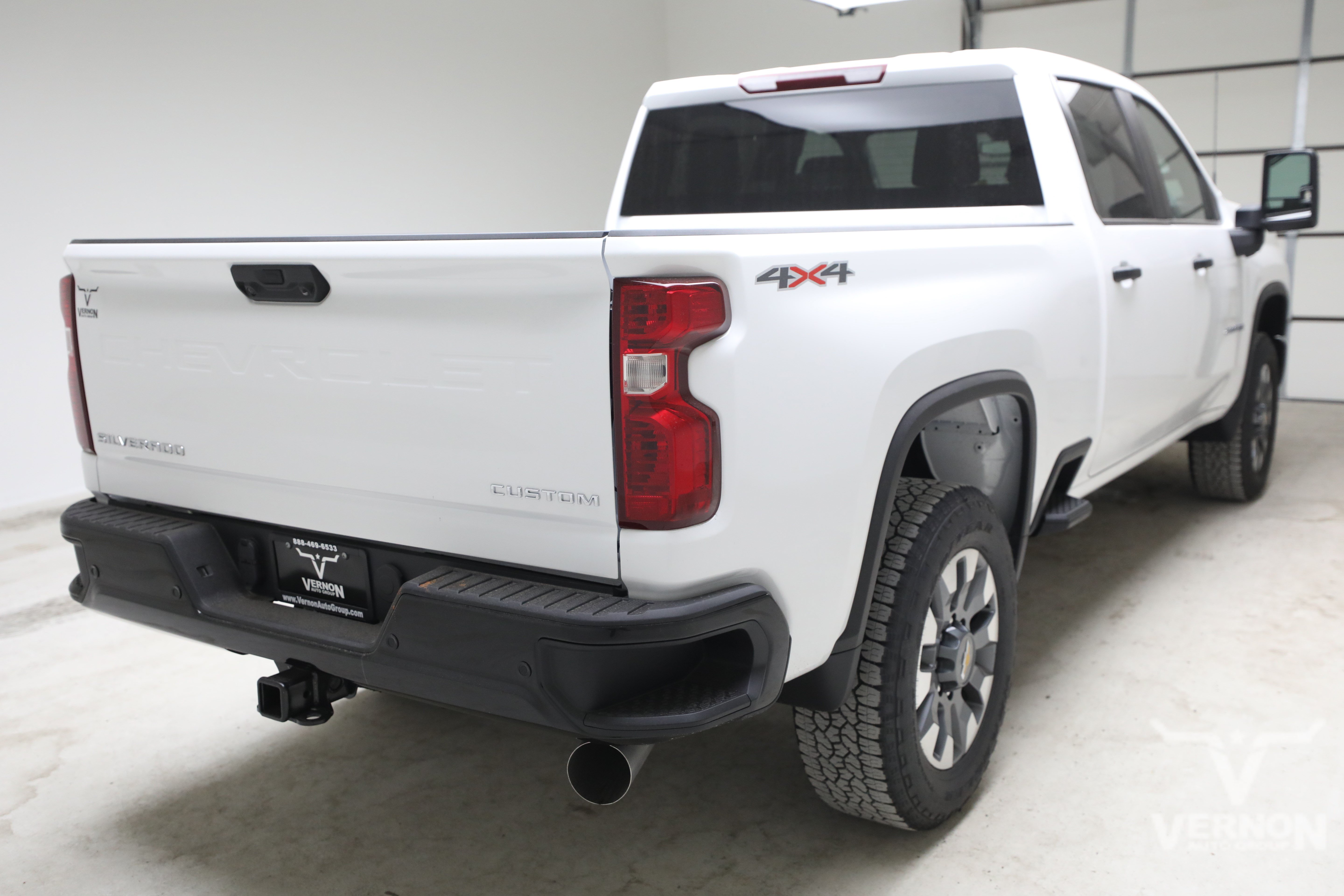 New 2026 Chevrolet Silverado 2500 Custom w/ Custom Value Package AWD/4WD image 5