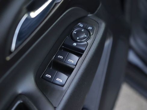 Used 2024 Chevrolet Equinox LT w/ LPO, Floor Liner Package image 22