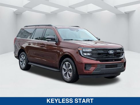New 2027 Ford Expedition Max Active AWD/4WD image 3