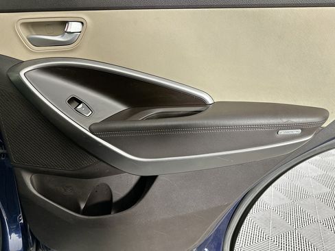 Used 2017 Hyundai Santa Fe Sport FWD image 27
