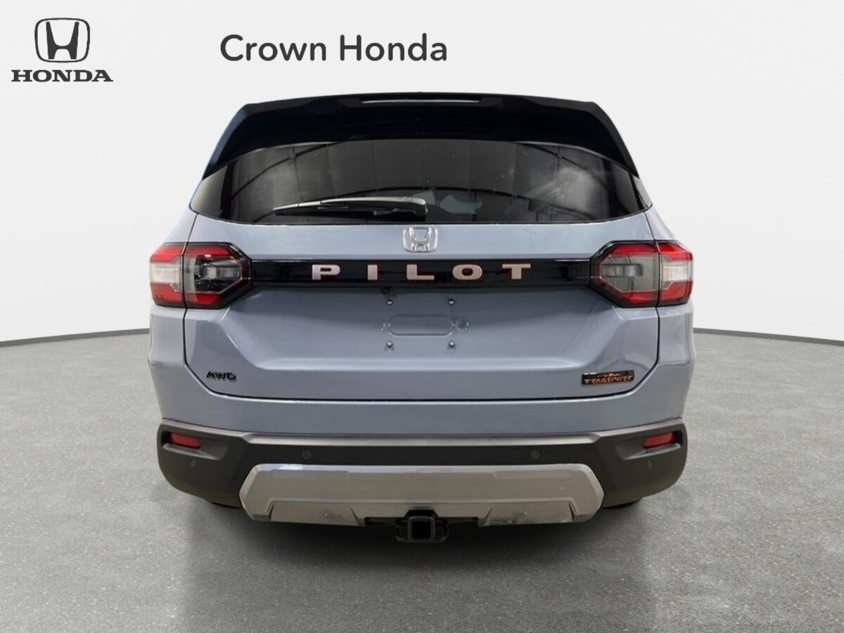 New 2026 Honda Pilot TrailSport image 4