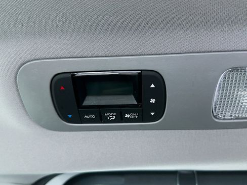 Used 2023 Honda Odyssey EX-L image 25