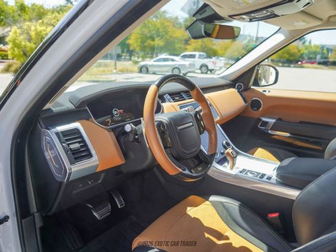 Used 2022 Land Rover Range Rover Sport SVR AWD/4WD image 18