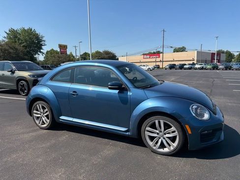 Used 2019 Volkswagen Beetle 2.0T S FWD image 15