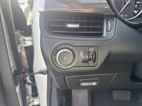 Used 2016 Buick Envision Premium image 15