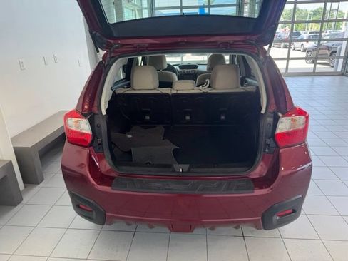 Used 2017 Subaru Crosstrek 2.0i Premium w/ Moonroof Package AWD/4WD image 39