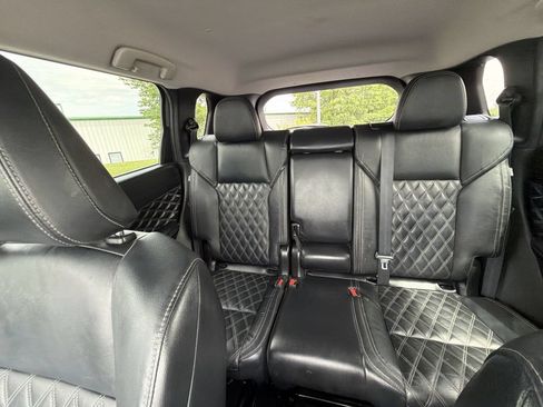 Used 2022 Mitsubishi Outlander SEL AWD/4WD image 28