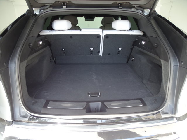 Certified 2024 Cadillac Lyriq Luxury w/ LPO, Floor Liner Package AWD/4WD image 20