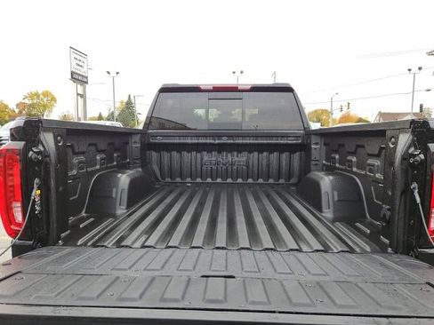 New 2026 GMC Sierra 1500 SLT w/ SLT Premium Package image 11