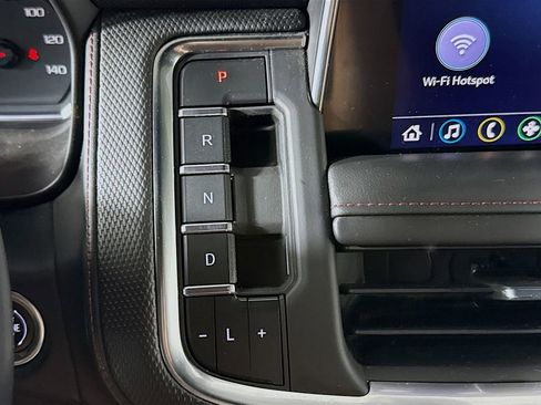 Used 2021 Chevrolet Tahoe RST RWD image 16