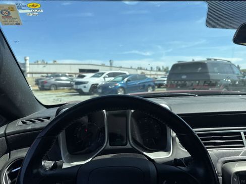 Used 2014 Chevrolet Camaro LT image 18