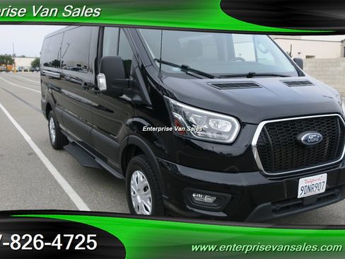 Used 2023 Ford Transit 350 XLT image 3