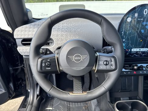 New 2026 MINI Cooper 2-Door Hardtop image 15