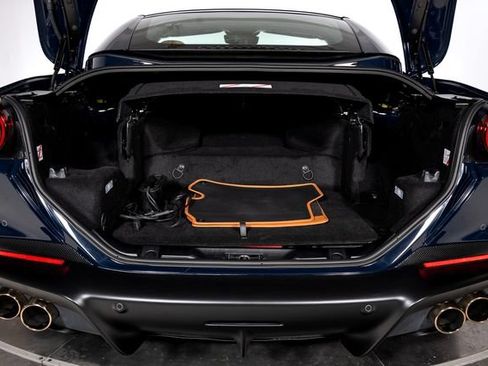 Certified 2022 Ferrari Portofino M RWD image 10