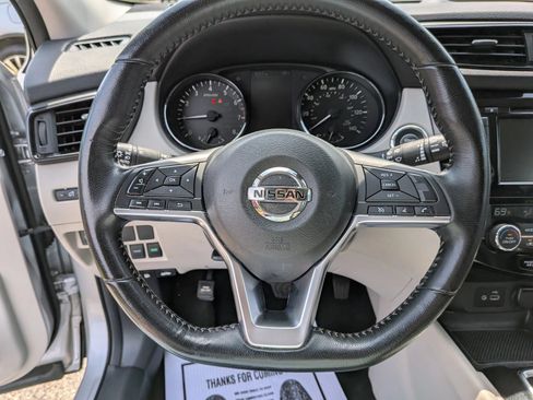 Used 2020 Nissan Rogue Sport SV w/ All-Weather Package AWD/4WD image 44