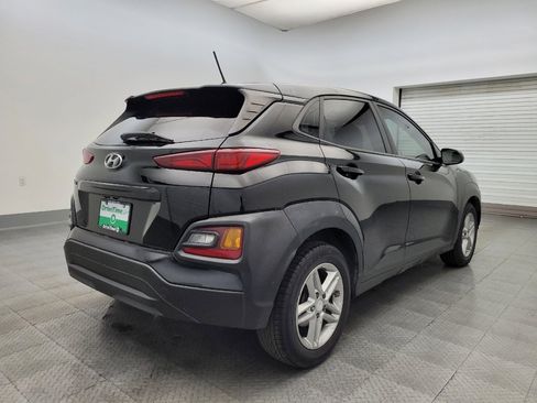 Used 2018 Hyundai Kona SE FWD image 9