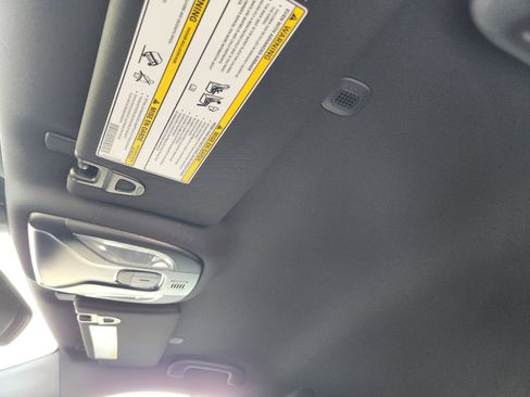 New 2026 Jeep Compass Latitude image 21