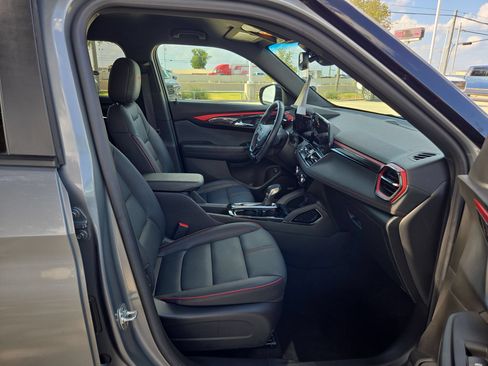 Certified 2024 Chevrolet TrailBlazer RS w/ Convenience Package FWD image 24