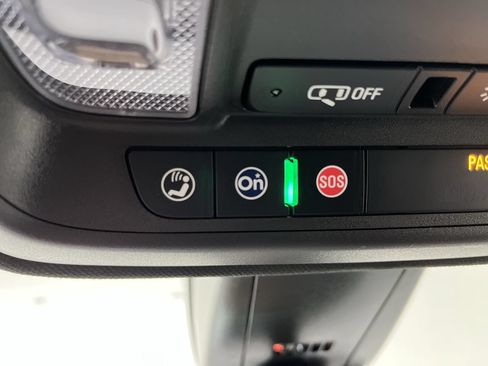 Used 2026 Cadillac XT5 Luxury w/ LPO, Floor Liner Package AWD/4WD image 26