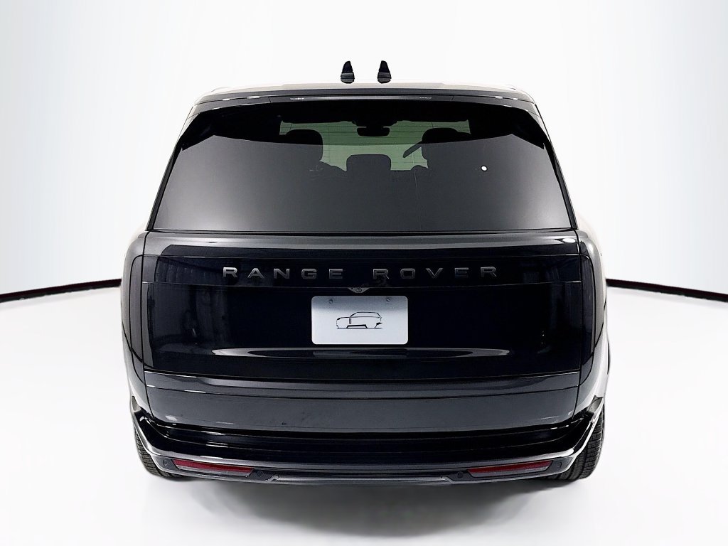 New 2026 Land Rover Range Rover Long Wheelbase SE AWD/4WD image 6